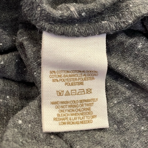 Unique FREE PEOPLE Grey Heathered Dress with Crochet Neckline & asymmetrical hem - Picture 10 of 14